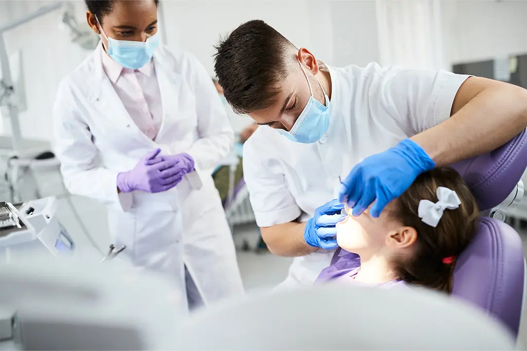 When to Take Your Child to the Pediatric Dentist for the First Time?