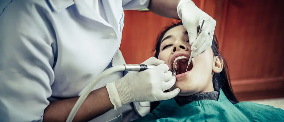 Wisdom tooth removal in karama